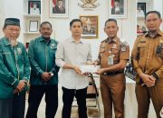 Pemkot Kendari dan Baznas Serahkan Bantuan Perbaikan RTLH kepada Masyarakat Kecamatan Puuwatu