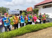 Wakil Wali Kota Kendari bersama Anggota DPRD Lakukan Panen dan Tanam Sayur di Pekarangan Kantor Distan Kendari