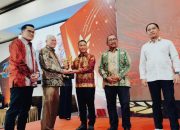 Wali Kota Kendari Raih Penghargaan Sultra Award 2025
