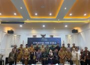 Sekda Sultra Buka Rakor Akhir GTRA 2025