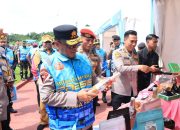 Wakapolri Tinjau UMKM, Bakes, dan Pembagian Perlengkapan Sekolah Usai Apel Mitra Kamtibmas di Papua