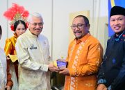 Kabupaten Bombana Kembali Raih Penghargaan PPID Terbaik Perama se-Sulawesi Tenggara 2025