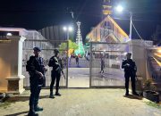 Brimob Resimen II Pasbrimob II Turut Amankan Ibadah Malam Natal di Kendari
