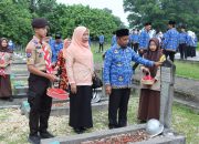Jelang Puncak HAB ke-80 Kemenag RI, Kanwil Kemenag Sultra Ziarah ke TMP Watubangga