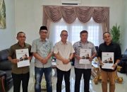 Isi Kekosongan Jabatan, Plt Bupati Koltim Serahkan SK Kepada Tiga Plt