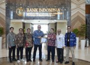 BI Sultra Terima Penghargaan sebagai Mitra Orang Tua Asuh Cegah Stunting