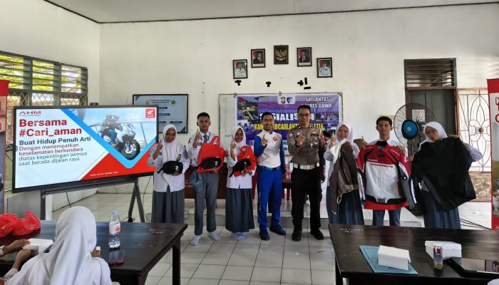 Asmo Sulsel Beri Edukasi Safety Riding di SMAN 9 Gowa