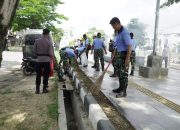 Sukseskan Gerakan Indonesia Asri, Pemprov Sultra bersama TNI/Polri Gelar Aksi Bersih Kota