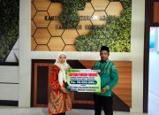 Kakanwil Kemenag Sultra Kunjungi Madrasah Terdampak Banjir dan Angin Puting Beliung di Kolaka, Serahkan Donasi Rp 50 Juta