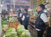 Satgas Pangan Polda Sultra Pantau Harga Bahan Pokok di Pasar Baruga, Stok Aman dan Harga Stabil