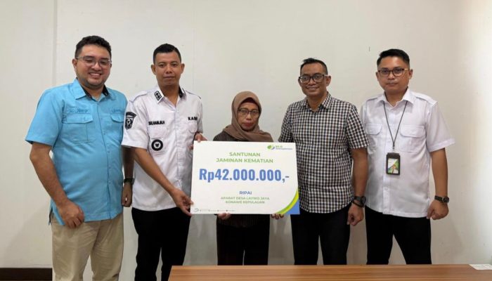 Ahli Waris Aparat Desa Laywo Jaya Konkep Terima Santunan JKM Rp42 Juta