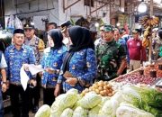 Jelang Lebaran, Wali Kota Kendari Sidak Empat Pasar, Stok Bahan Pokok Aman dan Harga Terpantau Naik