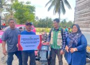 Genjot Sektor Pertanian, Gubernur Sultra Sukses Datangkan Ratusan Traktor untuk Petani 