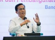 Mengurai Paradoks Indonesia: Investasi, Pekerjaan, dan Jalan Bonus Demografi