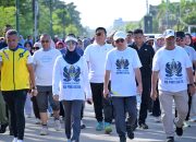Lepas Jalan Sehat IKA-PMII Sultra, Wali Kota Kendari Ajak Warga Hidup Sehat