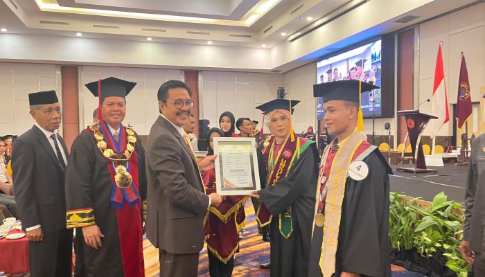 Unsultra Wisuda 247 Mahasiswa dari 13 Program Studi