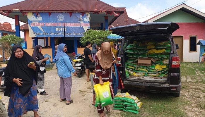 Antusiasme Warga Puday Sambut Gerakan Pangan Murah di Kendari