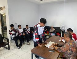 KONI Sultra Salurkan Bonus Atlet PON Beladiri, Total Rp 310 Juta