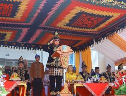 Gubernur Sultra Hadiri HUT ke-23 Konsel, Sampaikan Perbaikan Jalan Lalembuu