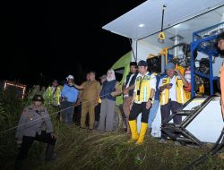 Didampingi Wawali Kota, Forkopimda, BWS dan BPJN, Wali Kota Kendari Pantau Titik Banjir Hingga Larut Malam