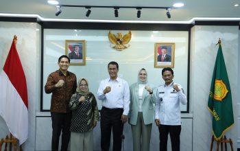 Wali Kota Kendari sampaikan program pertanian kepada Menteri Pertanian.