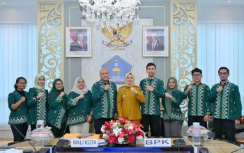 Wali Kota Kendari memberikan apresiasi pada pemeriksaan BPK