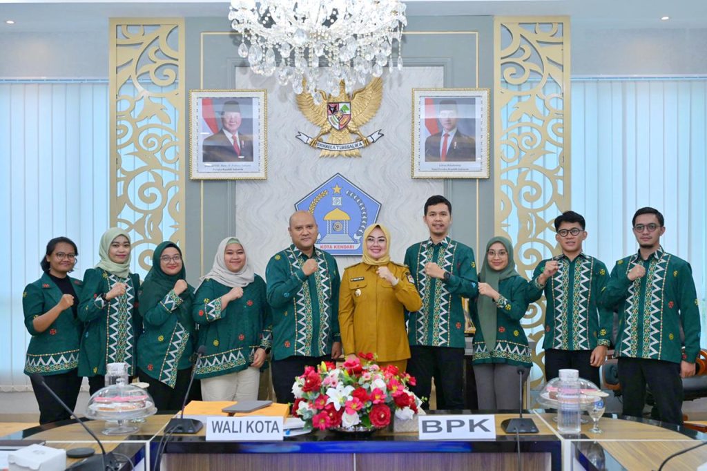 Wali Kota Kendari memberikan apresiasi pada pemeriksaan BPK
