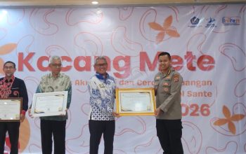 Bidkeu Polda Sultra Raih Penghargaan Laporan Keuangan Terbaik Tingkat Sultra