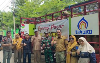 Pertamina Patra Niaga Regional Sulawesi dan Pemda Kolaka Gelar Pasar Murah LPG 3 Kg untuk Menjaga Ketersediaan Pasokan di Masyarakat
