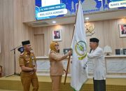Lepas Kafilah MTQ ke Konawe, Wali Kota Kendari Tegaskan Komitmen Bangun Generasi Qurani dan Perkuat Kehidupan Keagamaan