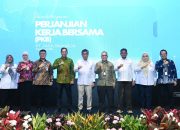 Saksikan Penandatanganan PKB Jasa Raharja dan Serikat Pekerja, Menaker Titip Tiga Agenda Strategis