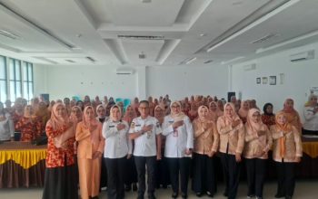 Sulap Limbah Jadi Cuan, Pemkot Kendari Latih Perempuan Ciptakan Suvenir Bernilai Ekonomi