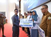 3.500 Pelajar Sultra Terima Beasiswa Rp1 Juta, Pemprov Ringankan Beban Pendidikan Keluarga Kurang Mampu