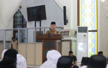 Hadiri Pengukuhan Pengurus MUI Sultra, Gubernur: Keberhasilan Pembangunan Sangat Tergantung Dukungan Alim Ulama