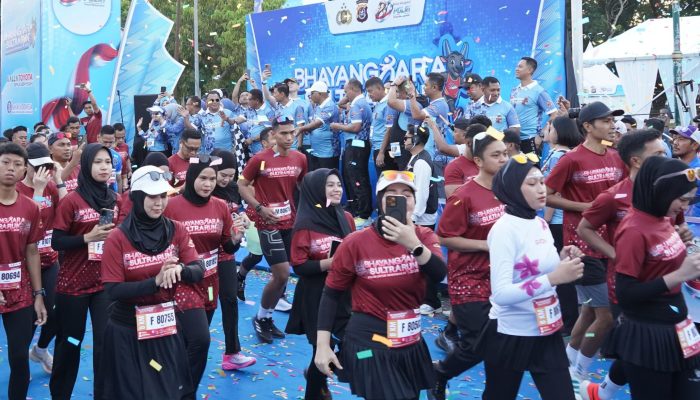 Meriahkan Hari Bhayangkara ke-80, Polda Sultra Gelar Bhayangkara Run dan Luncurkan SIMPUL