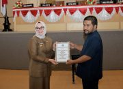 Tujuh Fraksi DPRD Sepakat, Raperda Pertanggungjawaban APBD 2025 Kota Kendari Resmi Disahkan Jadi Perda