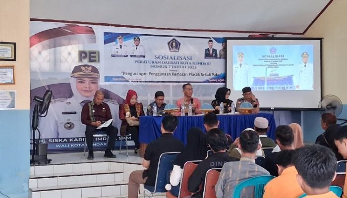 Sekda Kendari Sosialisasikan Perda Pengurangan Plastik Sekali Pakai, Ajak Masyarakat Wujudkan Kota Lebih Hijau