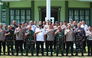 Kapolda Sultra Silaturahmi ke Korem 143/Halu Oleo, Perkuat Soliditas TNI-Polri Jaga Stabilitas Keamanan