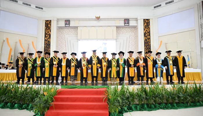 UHO Tambah 8 Guru Besar, Prof. Khairul Munandi: Profesor Harus Jadi Motor Inovasi Bangsa