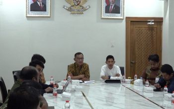 PDAM Tirta Anoa Kendari berupaya meningkatkan layanan air bersih melalui perbaikan pipa transmisi.