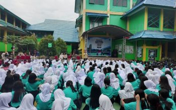 Pemerintah Kota Kendari mengedukasi literasi digital kepada siswa