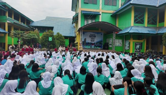 Upaya Membangun Literasi Digital di Kalangan Pelajar Kendari