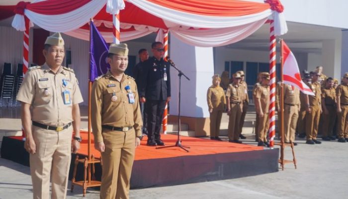 Disiplin ASN Jadi Sorotan, Sekda Kendari Ingatkan Camat dan Lurah Patuhi Aturan Pakaian Dinas serta Siapkan Regenerasi Pemimpin
