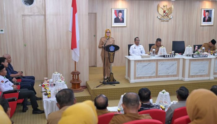 Wali Kota Kendari Tegas: Dapur MBG Wajib Utamakan Produk Lokal, Jangan Belanja dari Luar Daerah