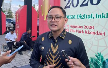 Kepala OJK Sultra Tegaskan Seluruh Usaha Pinjol dan Gadai Wajib Mengantongi Izin Resmi