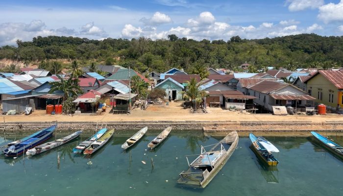 Marginalisasi Ganda Perempuan Pesisir Soropia di Tengah Gelombang Digital