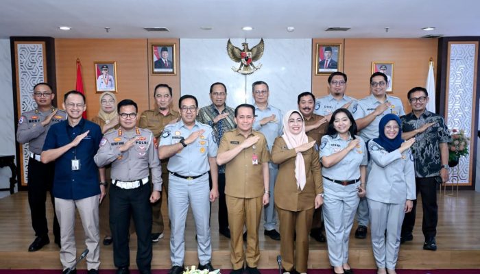 Perkuat Kepatuhan Pajak di Provinsi Kepri, Tim Pembina Samsat Nasional Dorong Pelayanan yang Lebih Mudah dan Adaptif